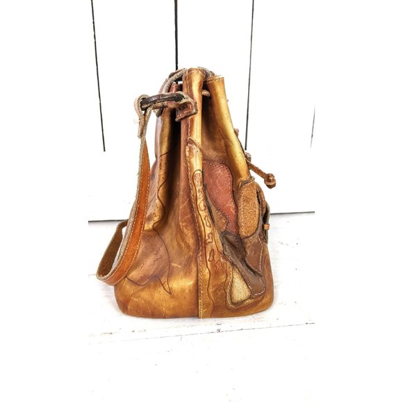 70’s vintage brown tooled patchwork leather drawstring bucket bag shoulder purse - Picture 5 of 10